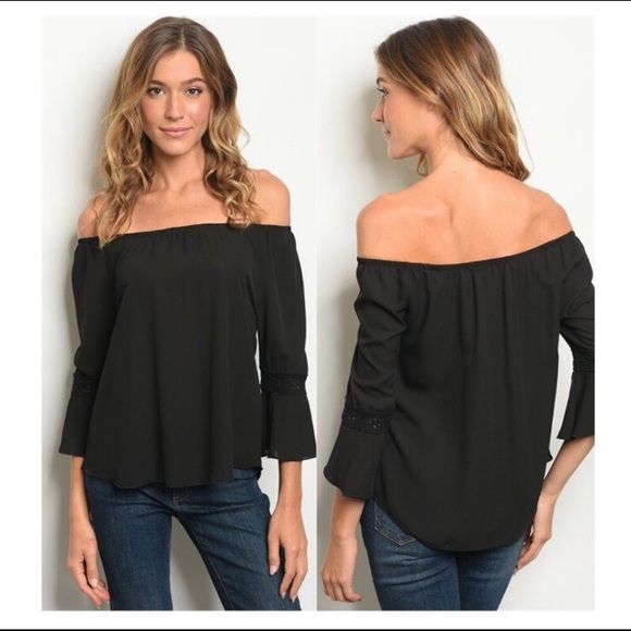 🎉LAST ONE🎉Off shoulder black blouse - Picture 3 of 3